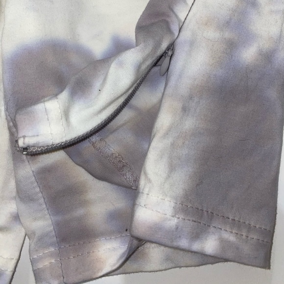 Sold - Picture 2 of 4